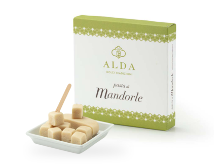Panetto di Pasta di Mandorle Pugliesi 50% Astuccio